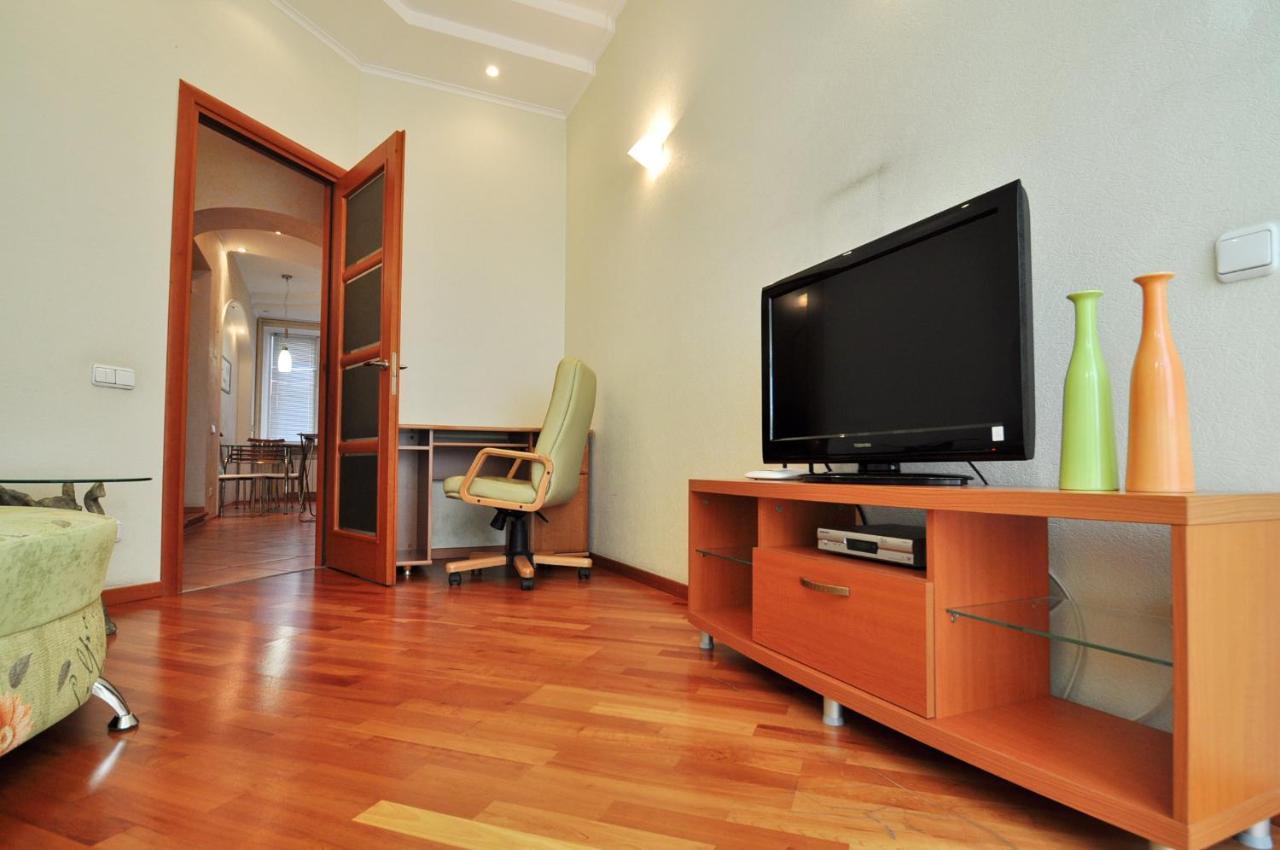 Dayflat Apartments Golden Gate Area Kyiv Exterior photo