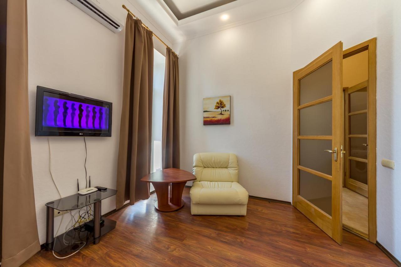 Dayflat Apartments Golden Gate Area Kyiv Exterior photo